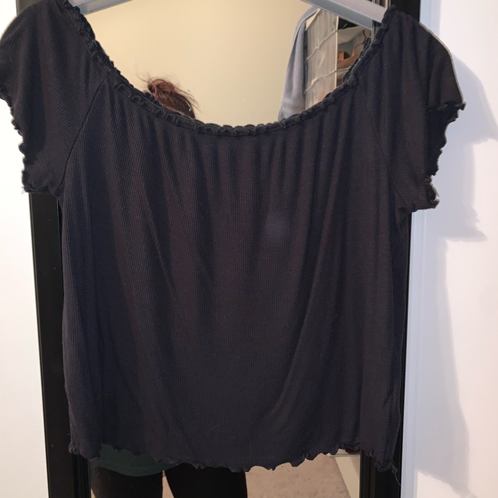 AE off the shoulder crop top